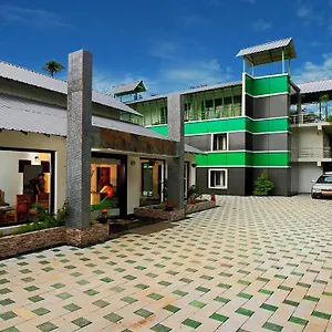 Thekkady Spice Valley Holiday Hotel Resort